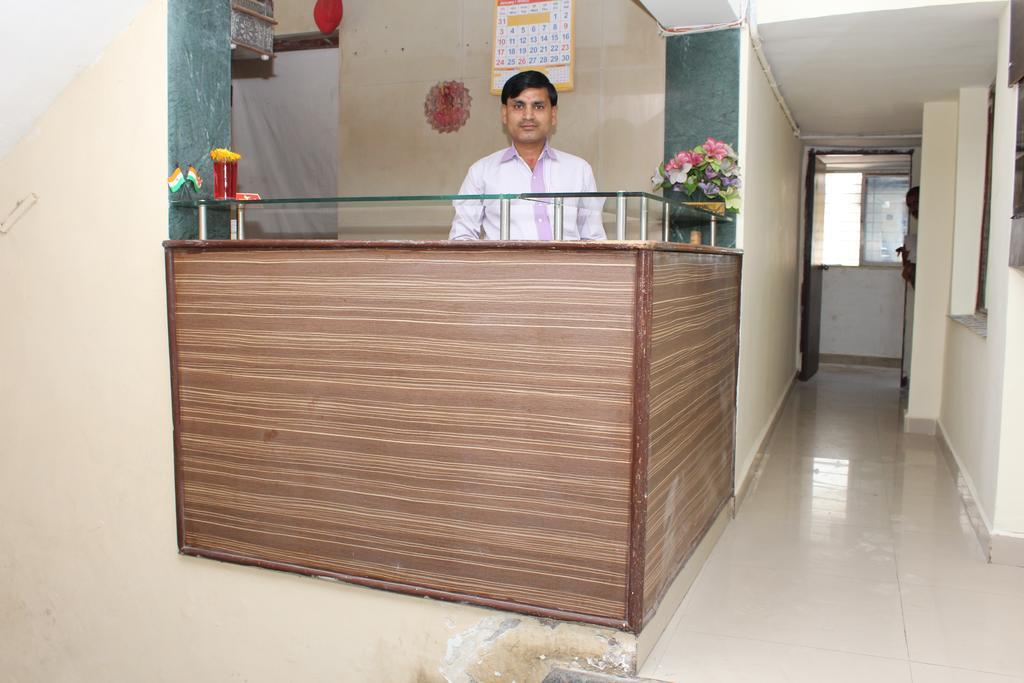 Hotel Shiva Panvel Exterior photo