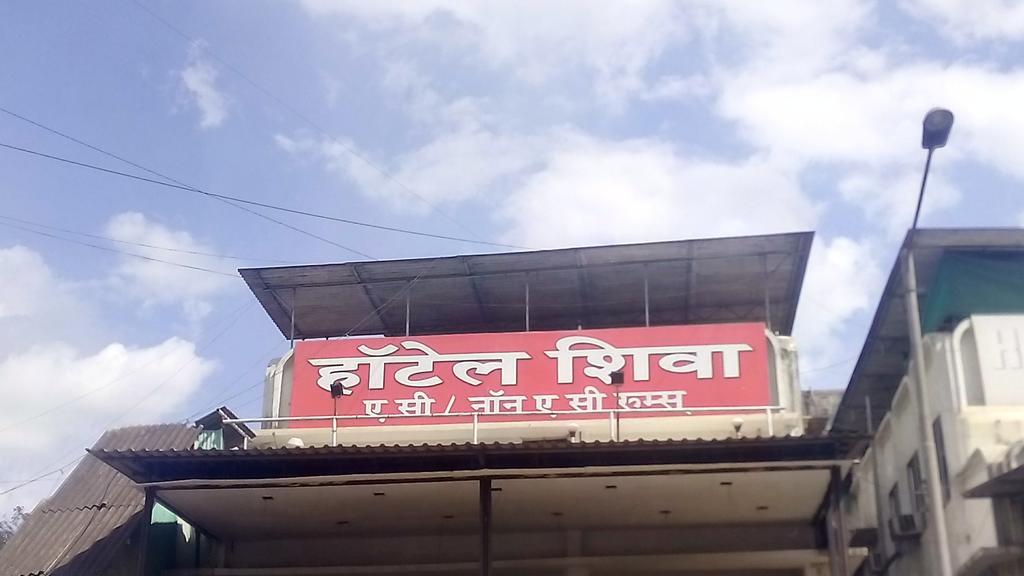 Hotel Shiva Panvel Exterior photo