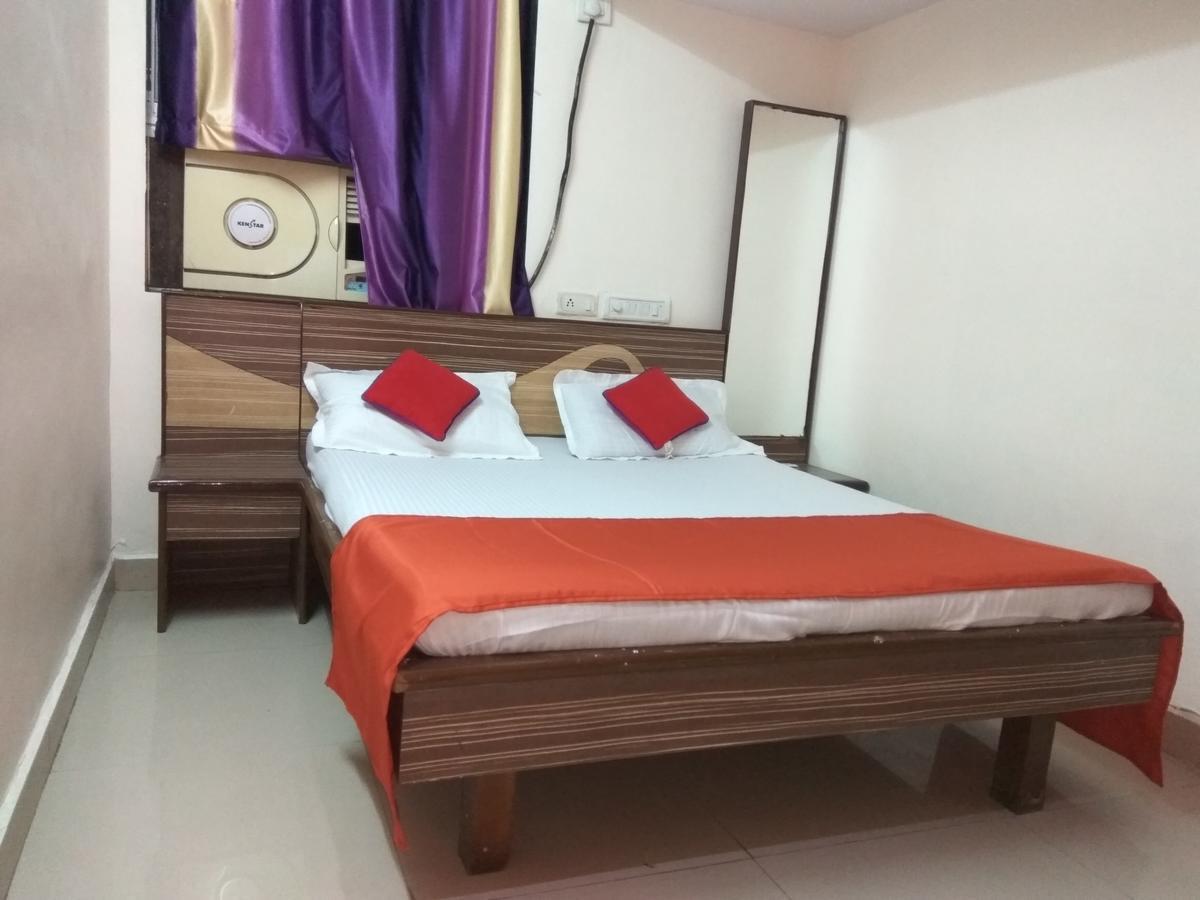 Hotel Shiva Panvel Exterior photo