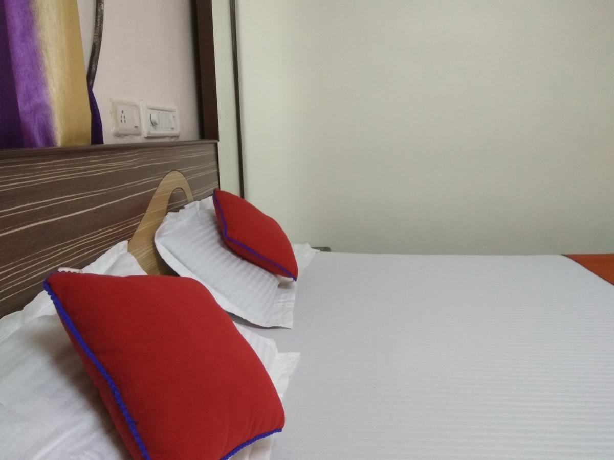 Hotel Shiva Panvel Exterior photo
