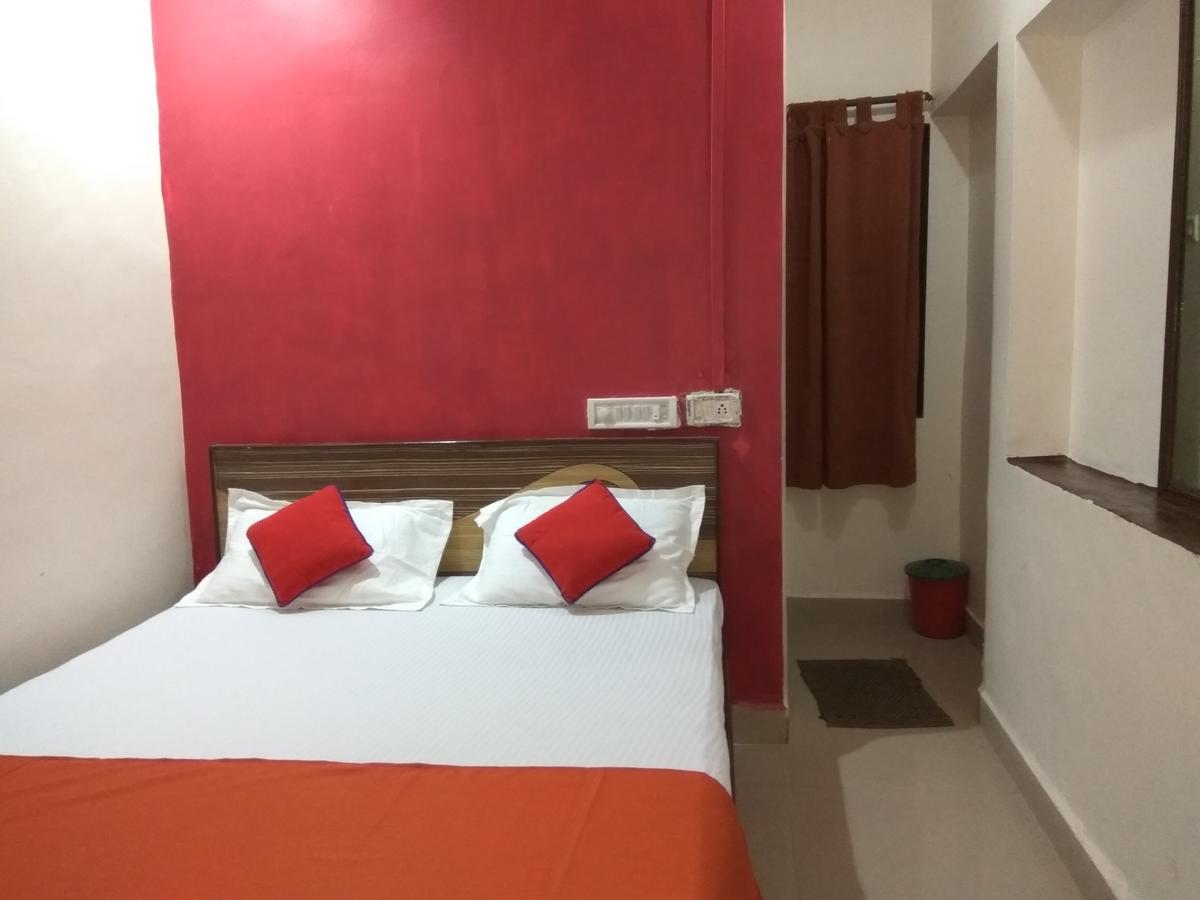 Hotel Shiva Panvel Exterior photo