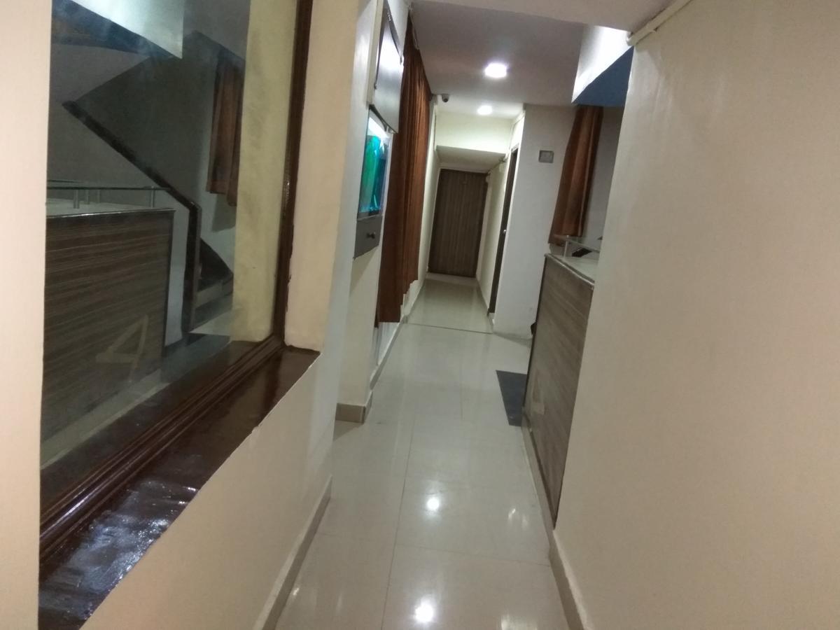 Hotel Shiva Panvel Exterior photo